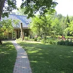 Mokko Country Πανσιόν 4*