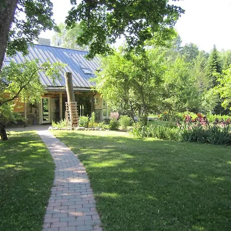 Mokko Country Guest house 4*